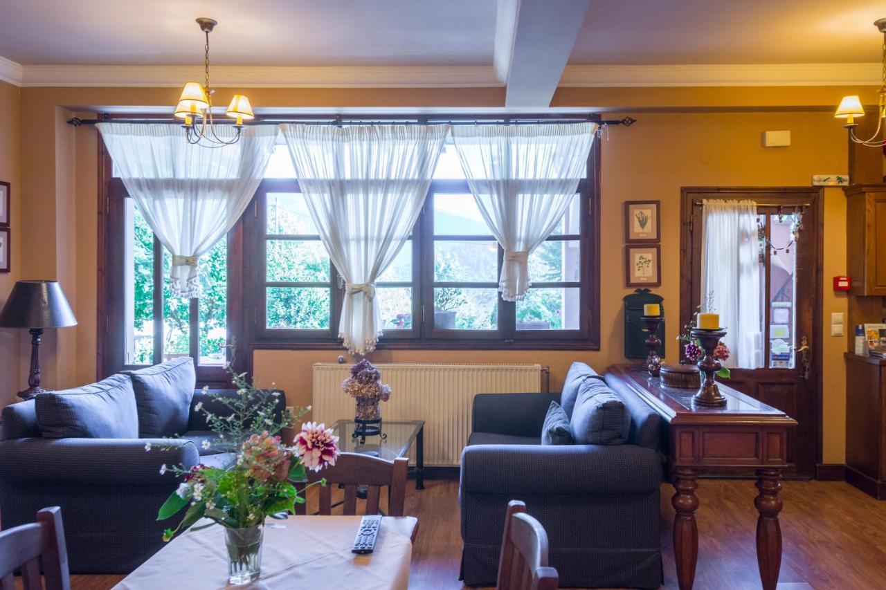 Villa Virginia Hotel Voutiron Dış mekan fotoğraf